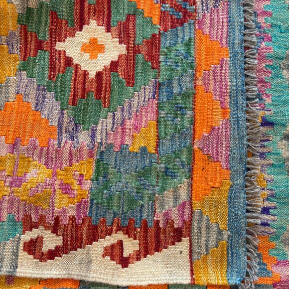 Vintage Kilim Wool Accent Rug Colorful Tribal Medallion 3.2' x 5' - Picture 5 of 9